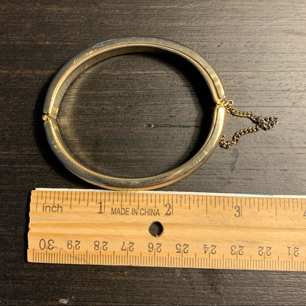 Gold Bangle Bracelet with Safety Chain * EUC * - Picture 8 of 9